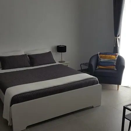 Roda Barocco Guest house 3*
